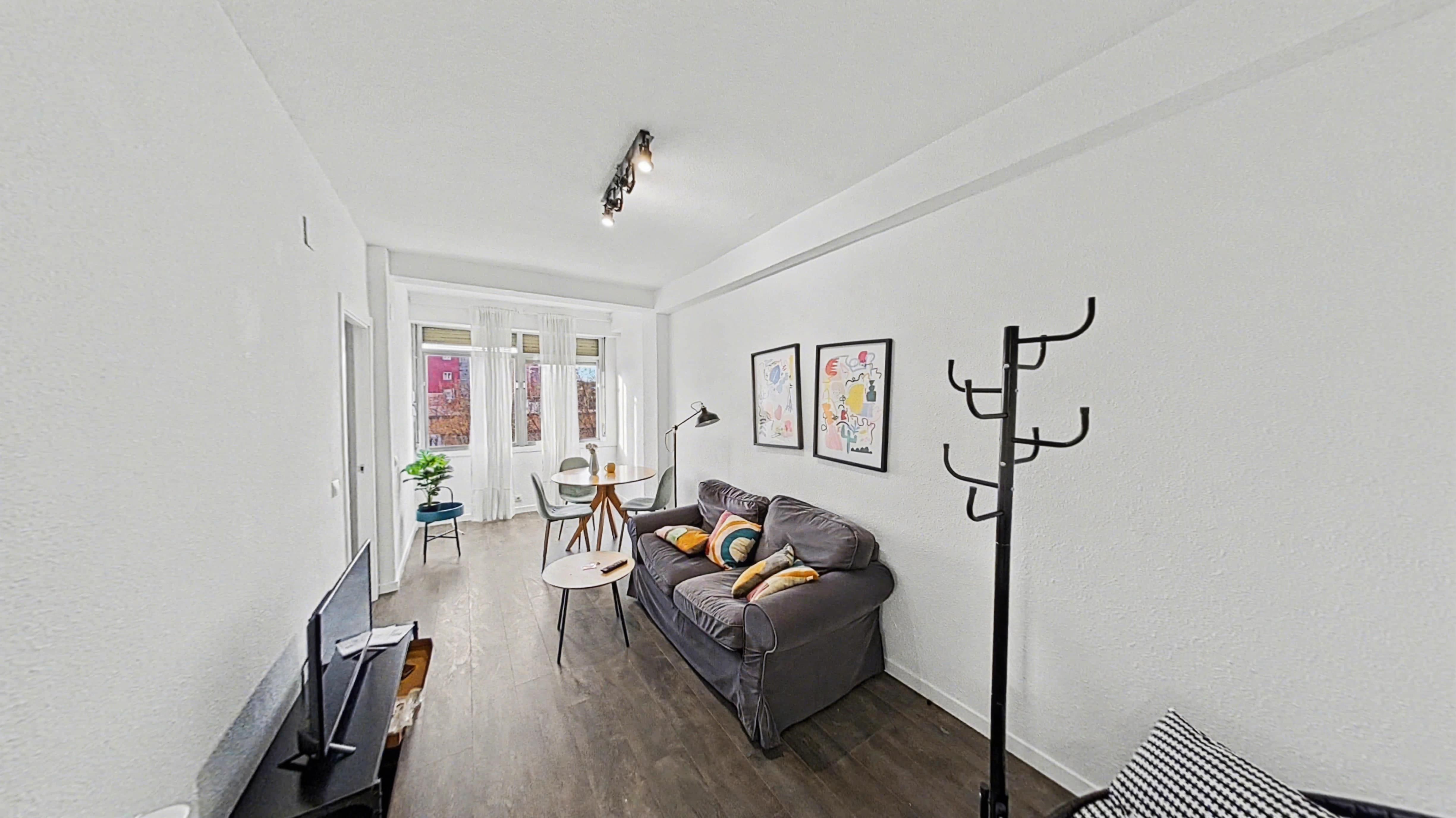 Living room of Flat to rent in  Madrid Capital  with Furnished, Oven and Washing machine