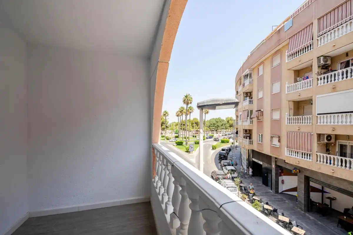 Terraza de Piso en venta en Torrevieja con Calefacción, Terraza y Balcón