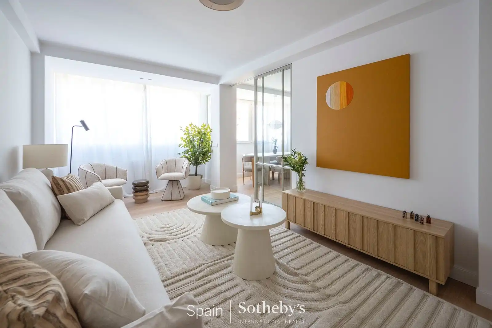 Wohnzimmer von Wohnungen zum Verkauf in Madrid mit Klimaanlage und Heizung