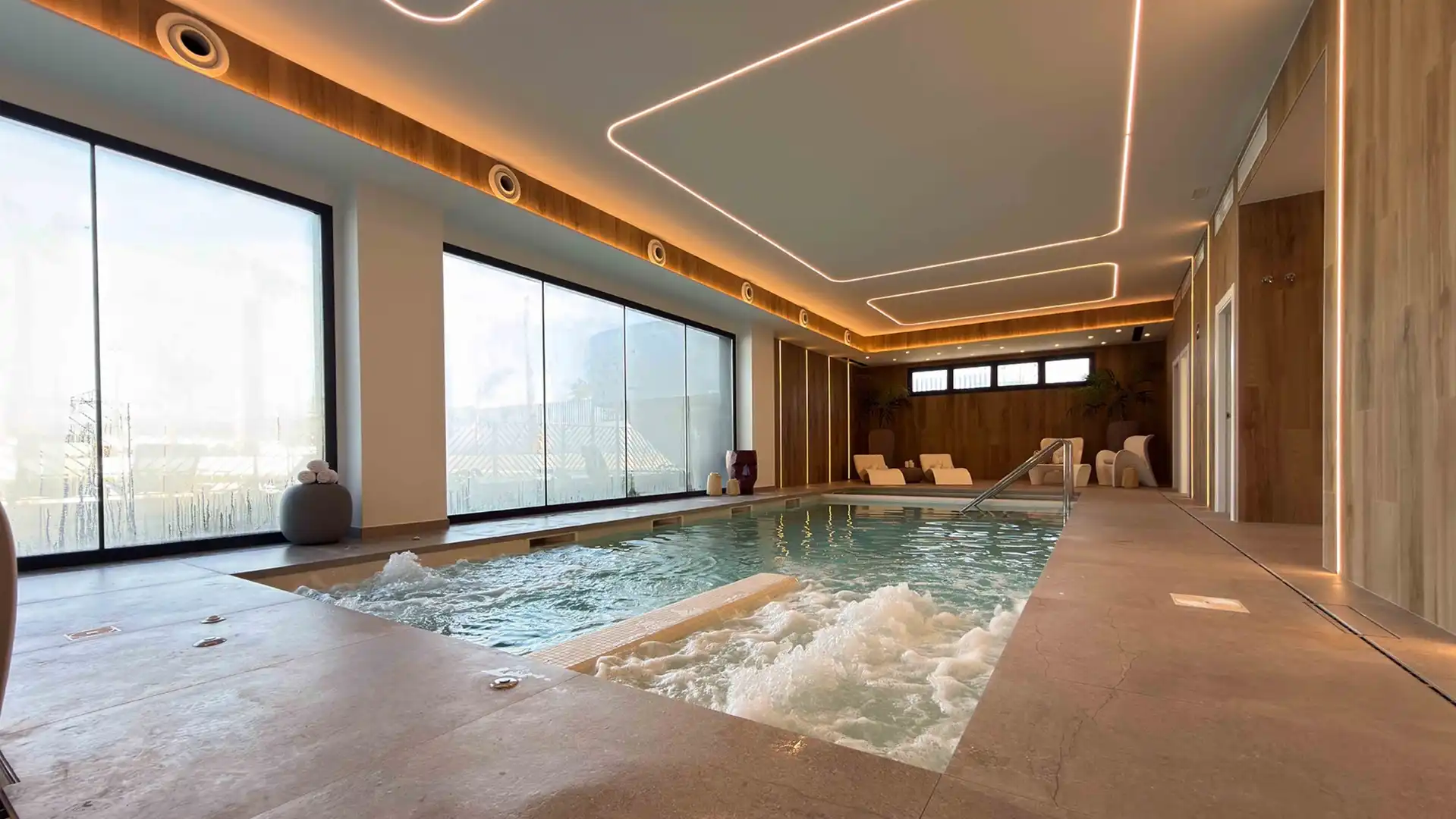 Piscina de Planta baja en venta en Torrevieja con Aire acondicionado, Terraza y Piscina