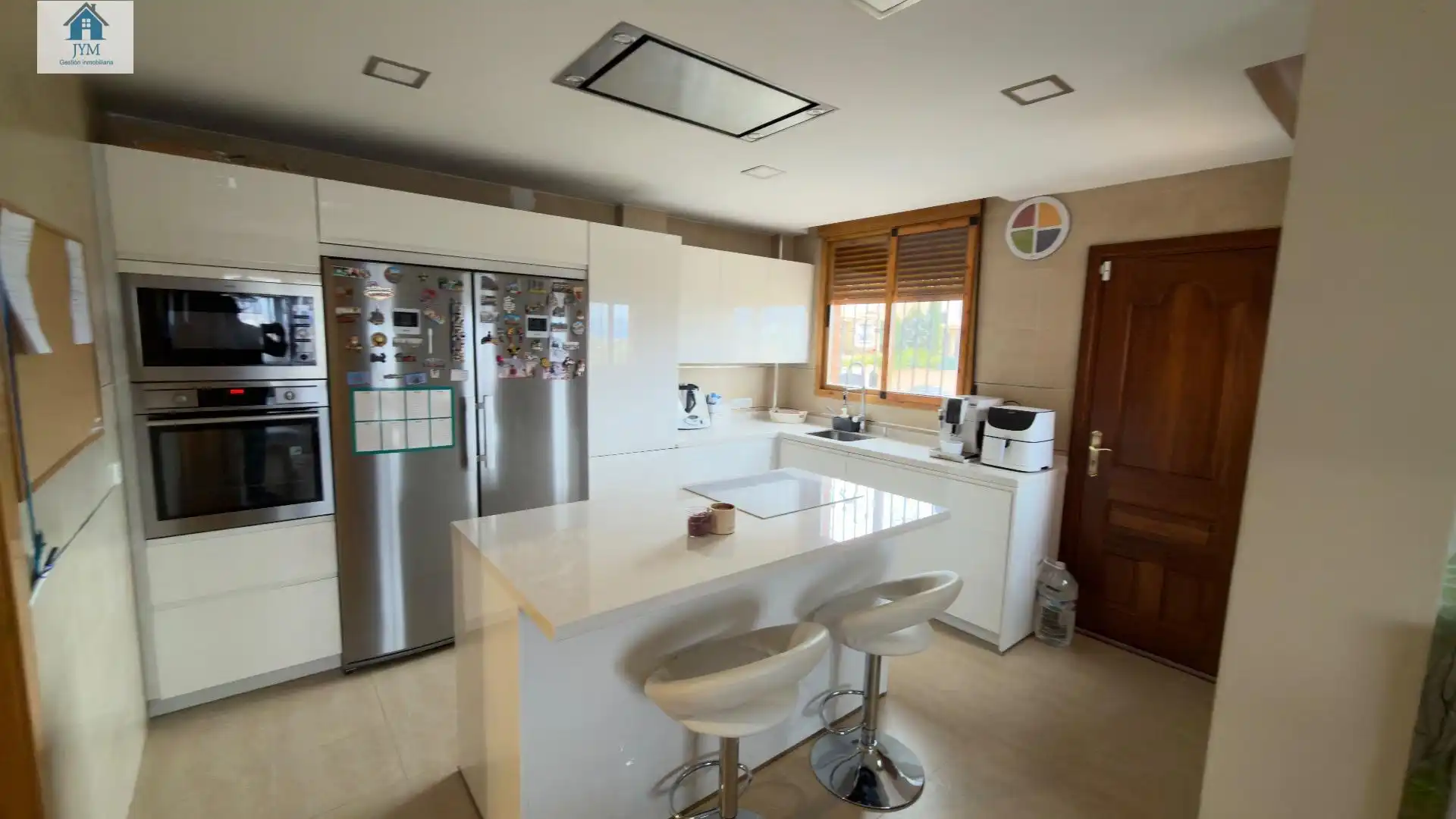 Cocina de Casa o chalet en venta en Cájar con Aire acondicionado, Calefacción y Jardín privado