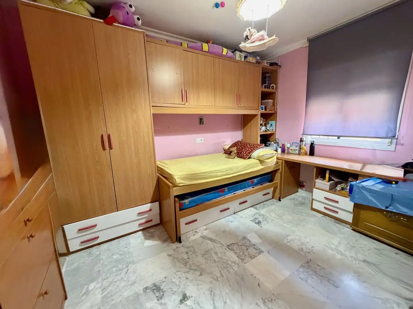 Habitación de Casa o chalet en venta en Mairena del Alcor con Terraza y Trastero