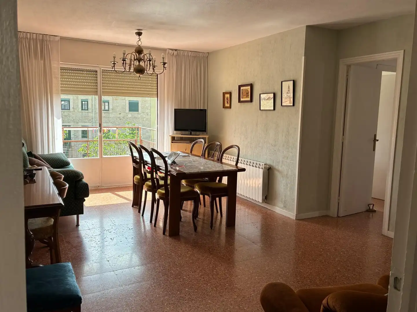 Comedor de Piso en venta en San Lorenzo de El Escorial con Calefacción, Terraza y Balcón