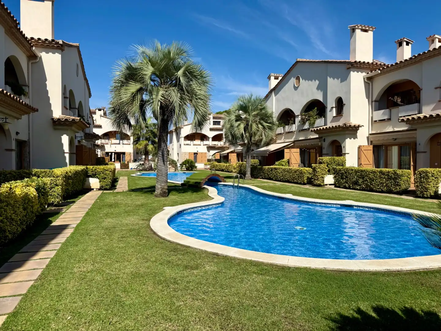 Adossat amb piscina en venda a Carrer Bergantí 8, imagen 2