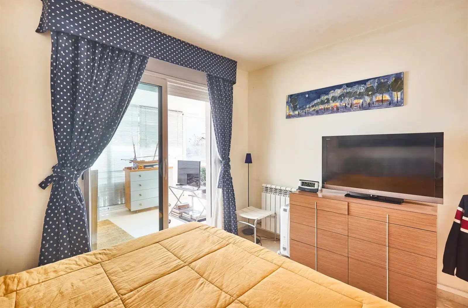 Habitación de Piso en venta en Sitges con Calefacción, Terraza y Piscina