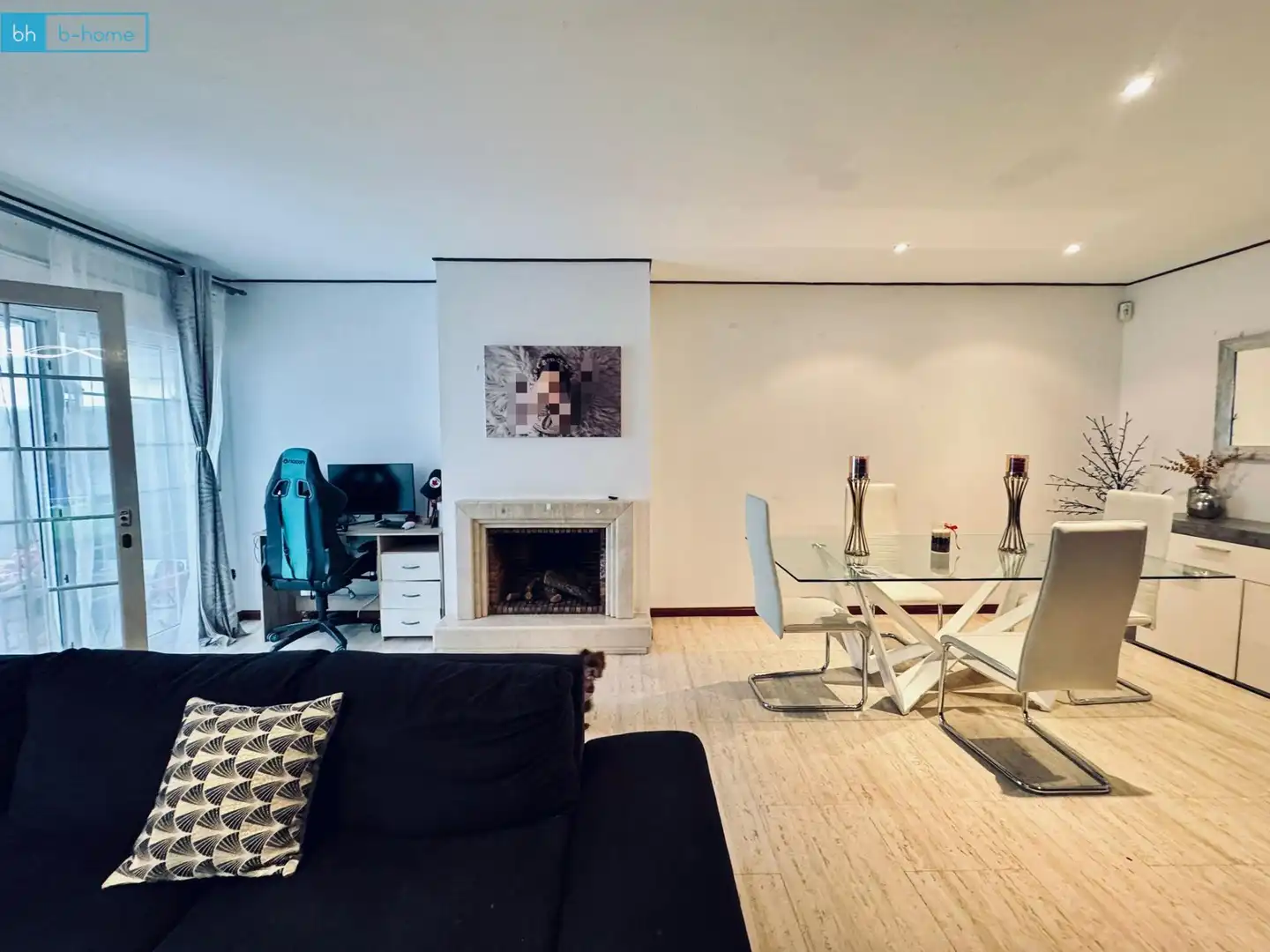 Sala d'estar de Casa adosada en venda en Villanueva del Pardillo
