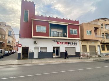 Flat with balcony for sale in Pedanías Este