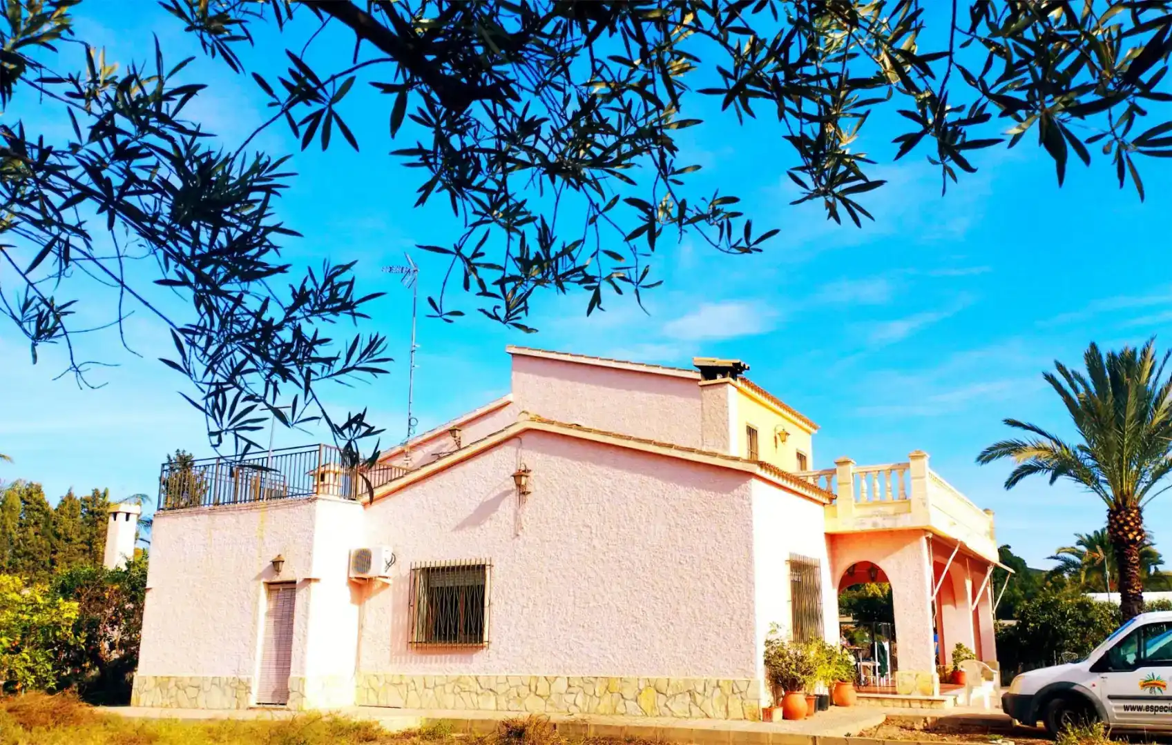 Exterior view of Houses for sale in Elche / Elx  with Air Conditioner