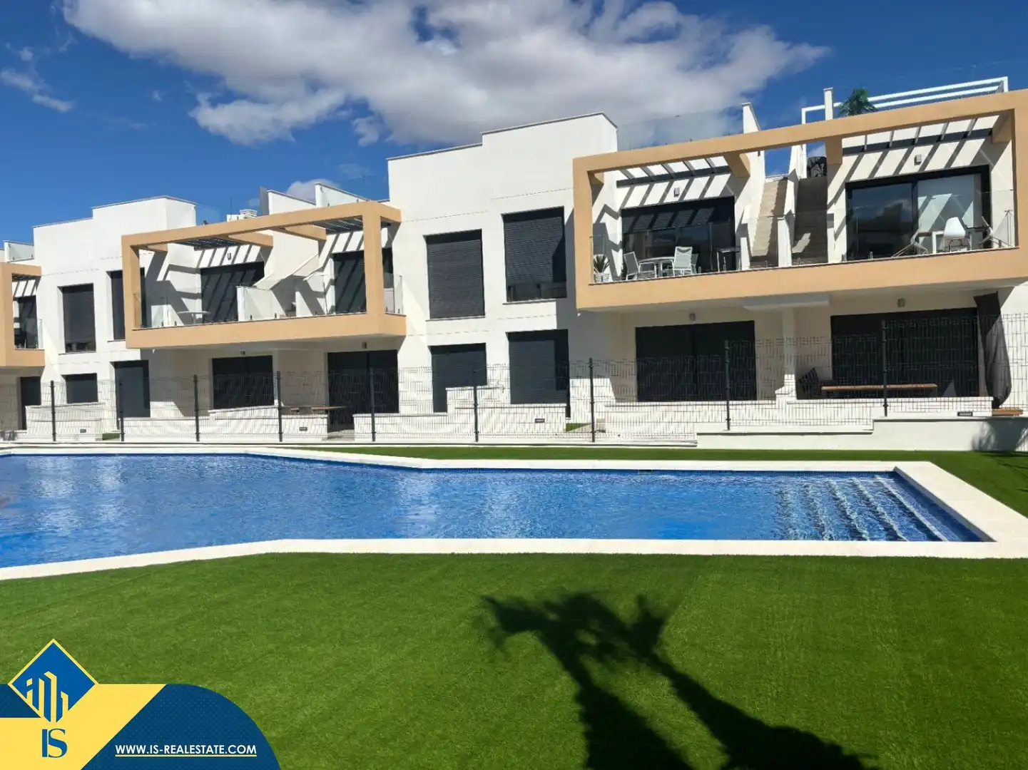 Swimming pool of Flat for sale in Orihuela  with Terrace, Furnished and Oven
