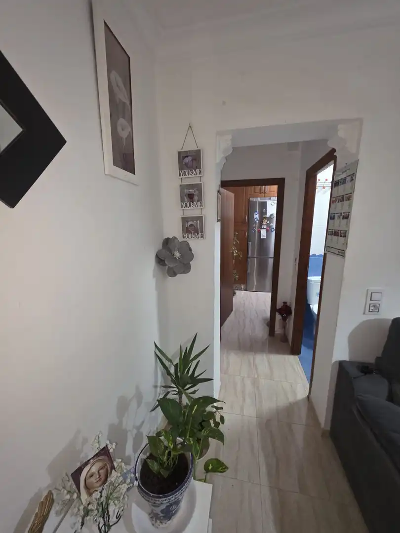 Piso en venta en Lora del Río con Terraza y Trastero