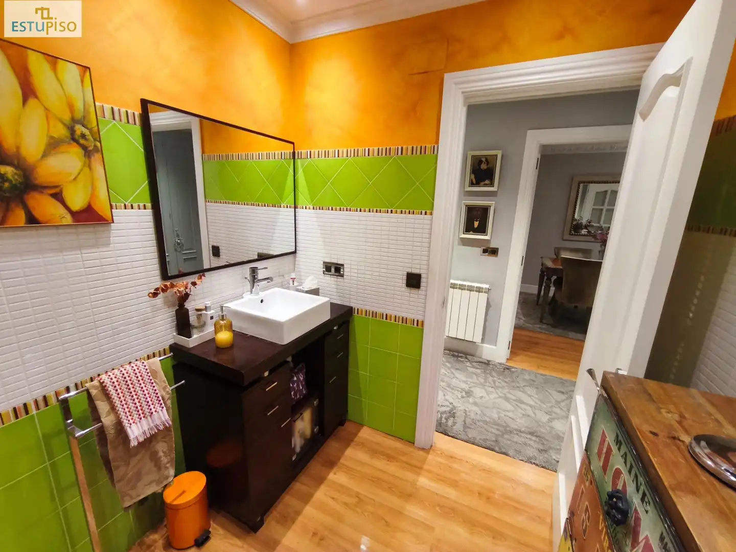 Badezimmer von Wohnung zum Verkauf in Vitoria - Gasteiz mit Heizung, Parkett und Terrasse