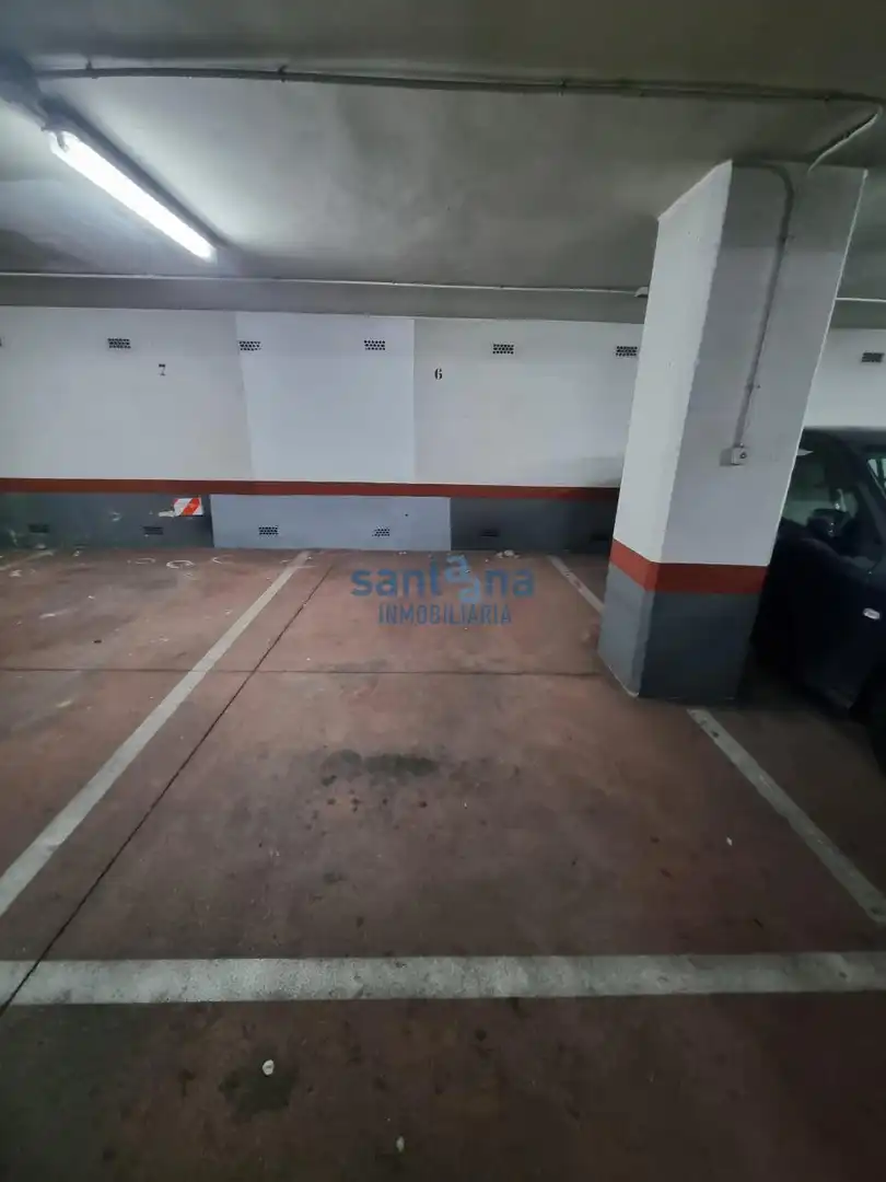 Aparcament de Garatge de lloguer en León Capital 