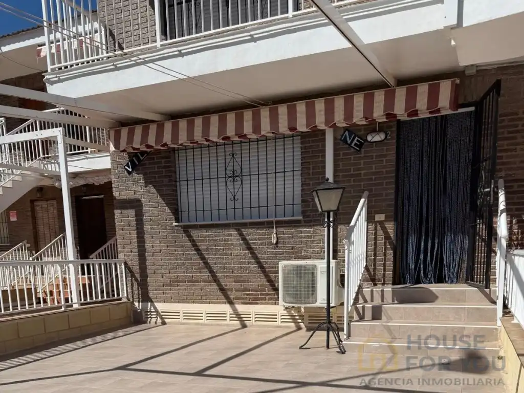 Vista exterior de Piso en venta en Los Alcázares