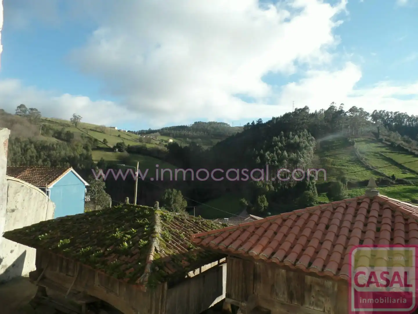 Exterior view of Houses for sale in Candamo  with Storage room