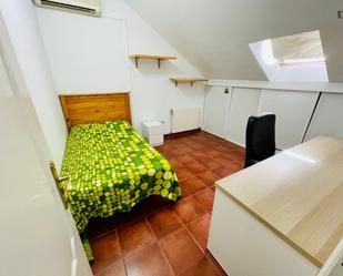 Bedroom of Apartment to share in Villanueva de la Cañada  with Air Conditioner