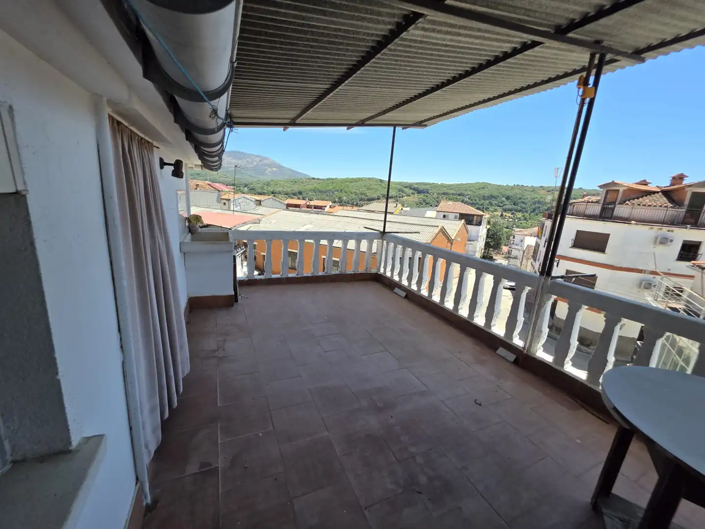 Exterior view of Houses for sale in Aldeanueva de la Vera