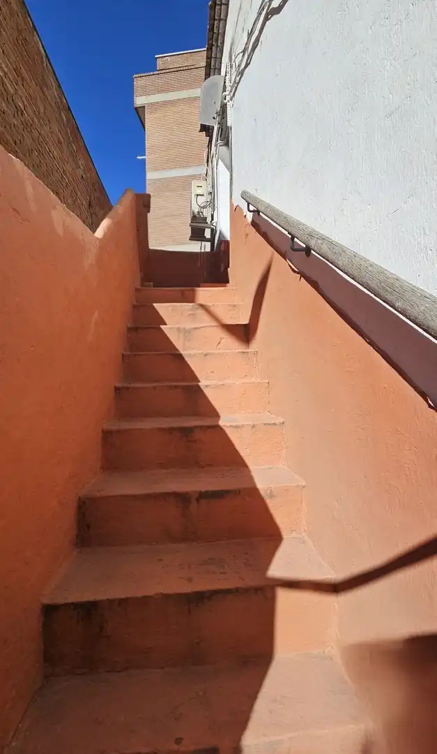 Wohnung zum Verkauf in Móstoles mit Klimaanlage