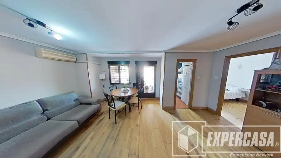 Sala d'estar de Pis en venda en Valencia amb Aire condicionat i Terrassa