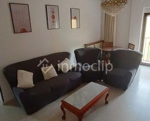Living room of Flat to rent in Salamanca Capital  with Heating and Furnished