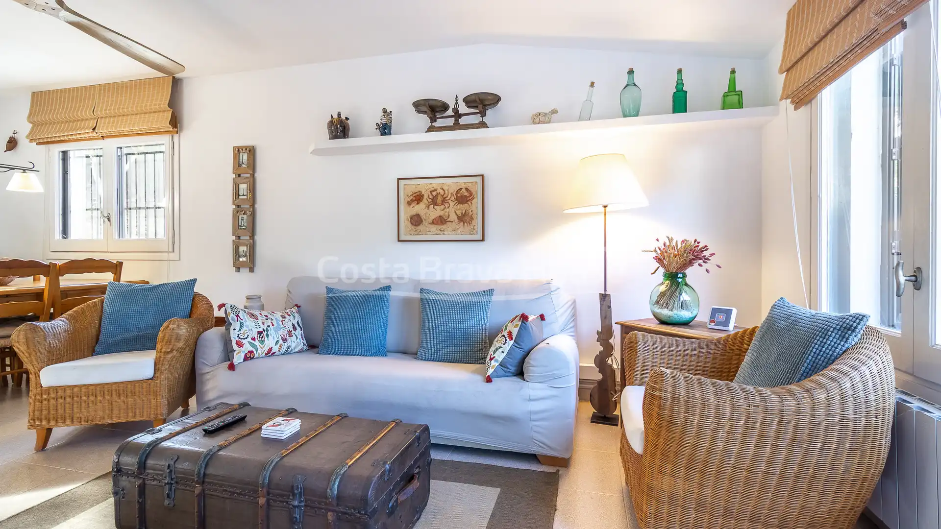 Wohnzimmer von Einfamilien-Reihenhaus zum Verkauf in Palafrugell mit Klimaanlage, Heizung und Privatgarten