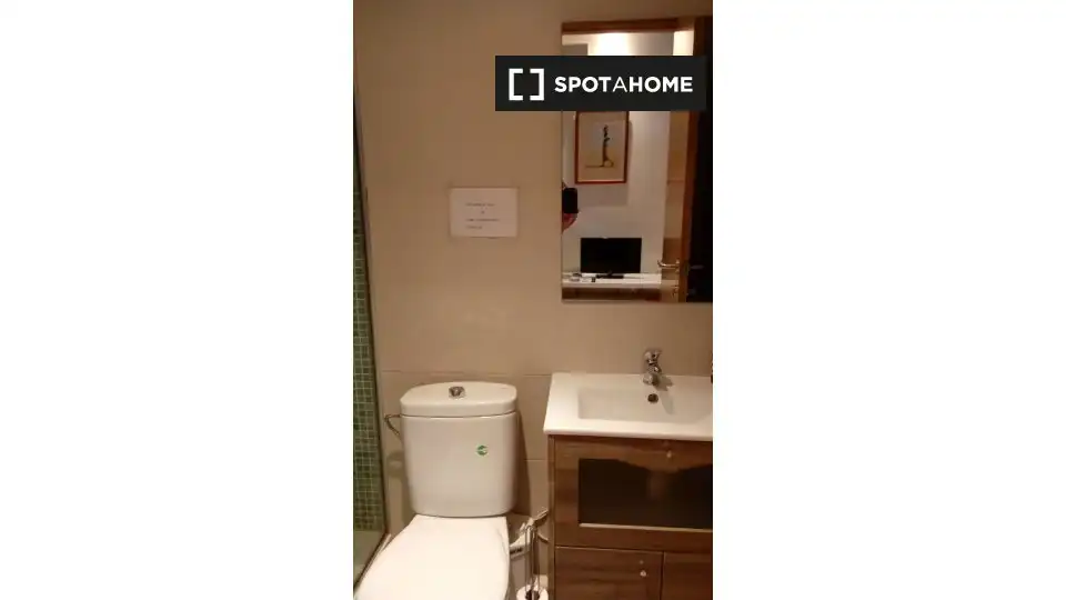 Flat with terrace to rent in Ciutat Vella, imagen 12
