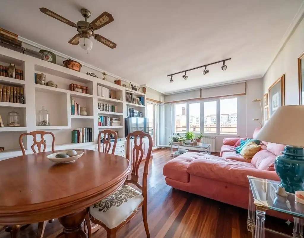 Wohnzimmer von Wohnung zum Verkauf in Santander mit Heizung, Privatgarten und Terrasse