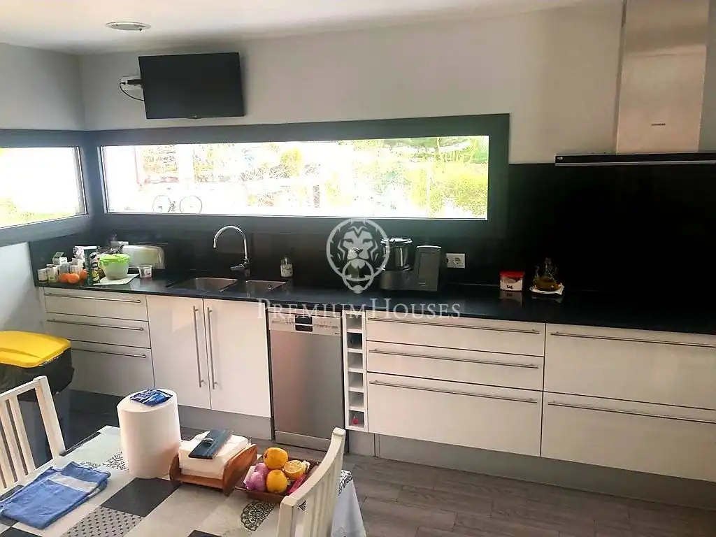 Cocina de Casa o chalet en venta en Sant Pere de Ribes con Aire acondicionado, Calefacción y Jardín privado