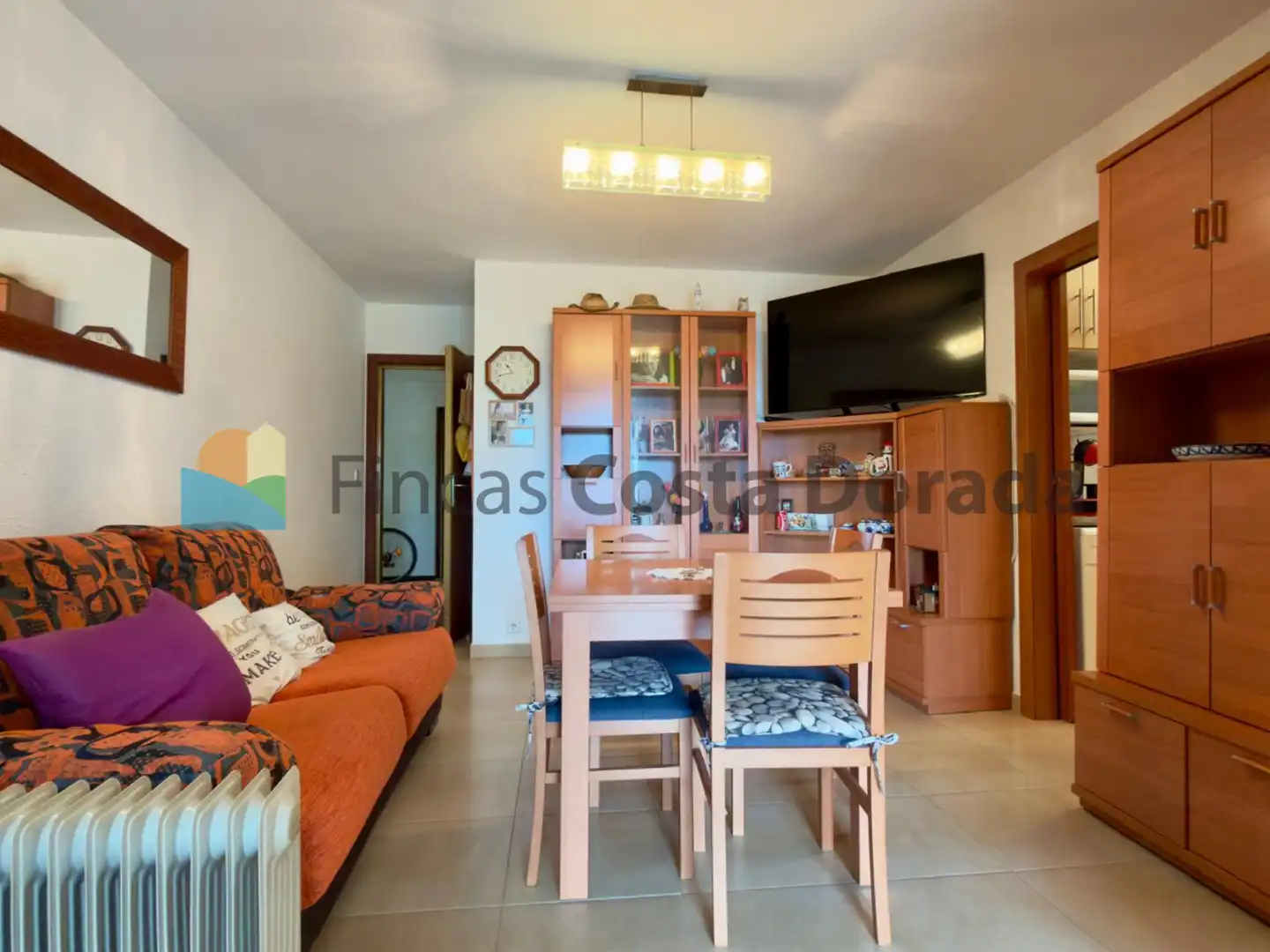 Sala de estar de Apartamento en venta en Vilanova i la Geltrú con Terraza, Amueblado y Horno