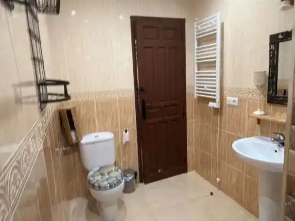 Baño de Piso en venta en Benamargosa con Terraza y Trastero