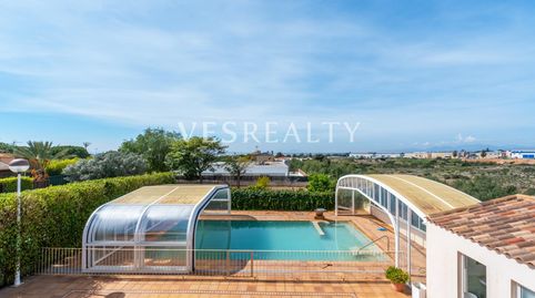 Exclusiva villa con gran parcela, piscina y amplias zonas exteriores en la zona norte de Santa Pola, imatge 3