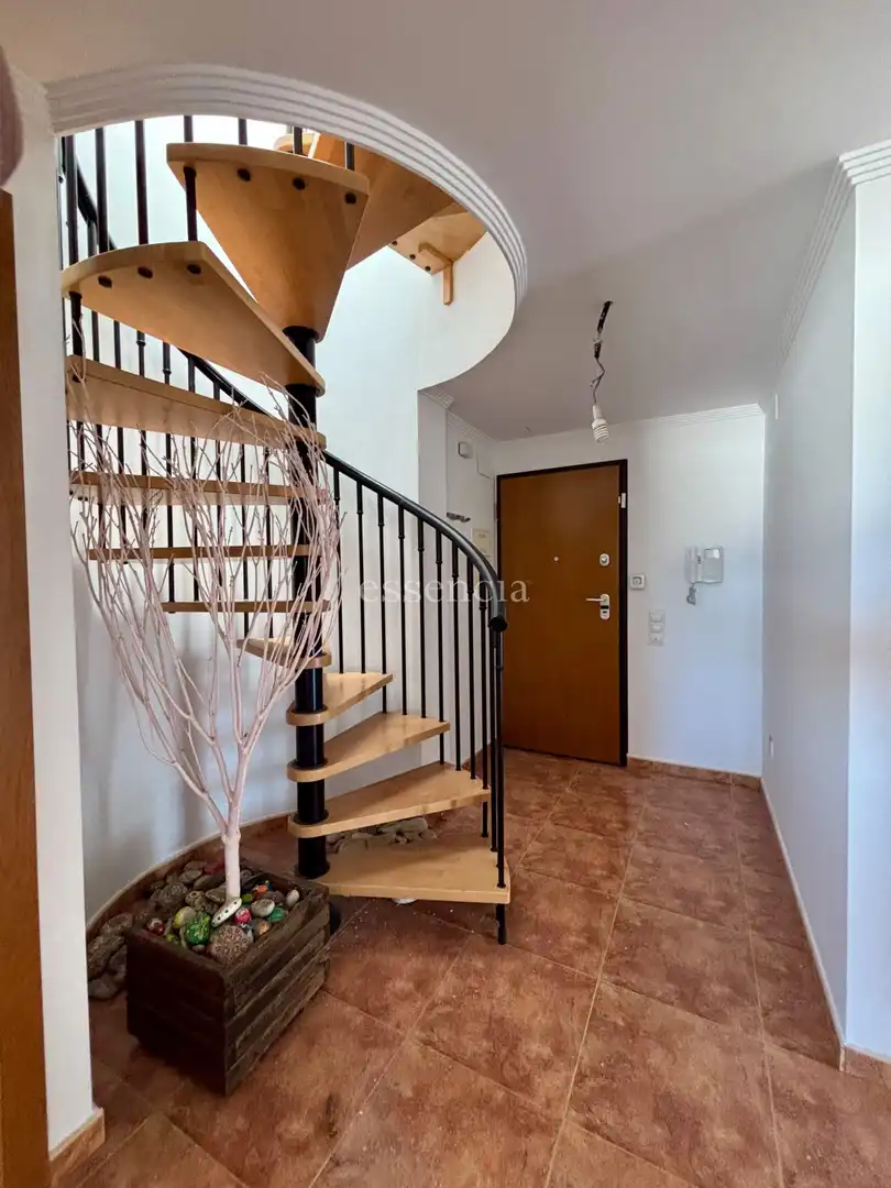 Attic for sale in Potries  with Terrace