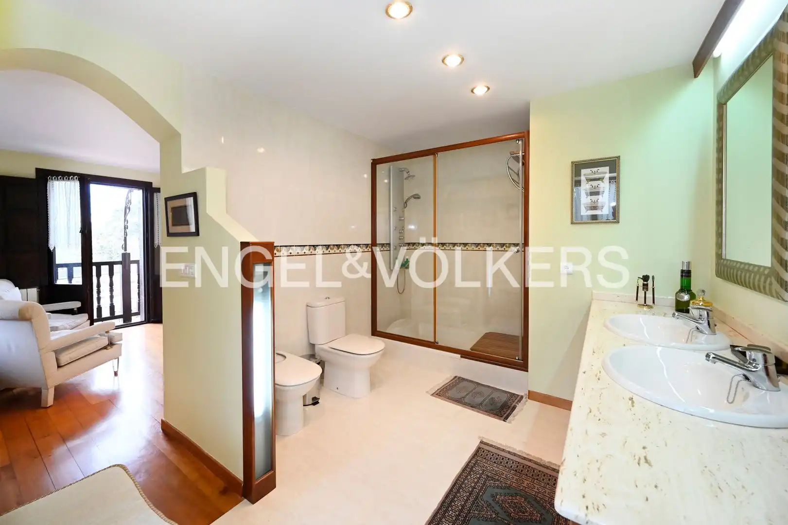 Baño de Casa o chalet en venta en Reocín con Calefacción, Jardín privado y Terraza