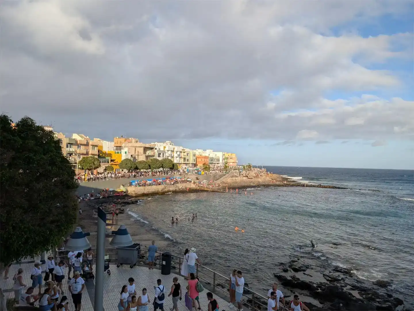 Vista exterior de Piso en venta en Agüimes con Trastero