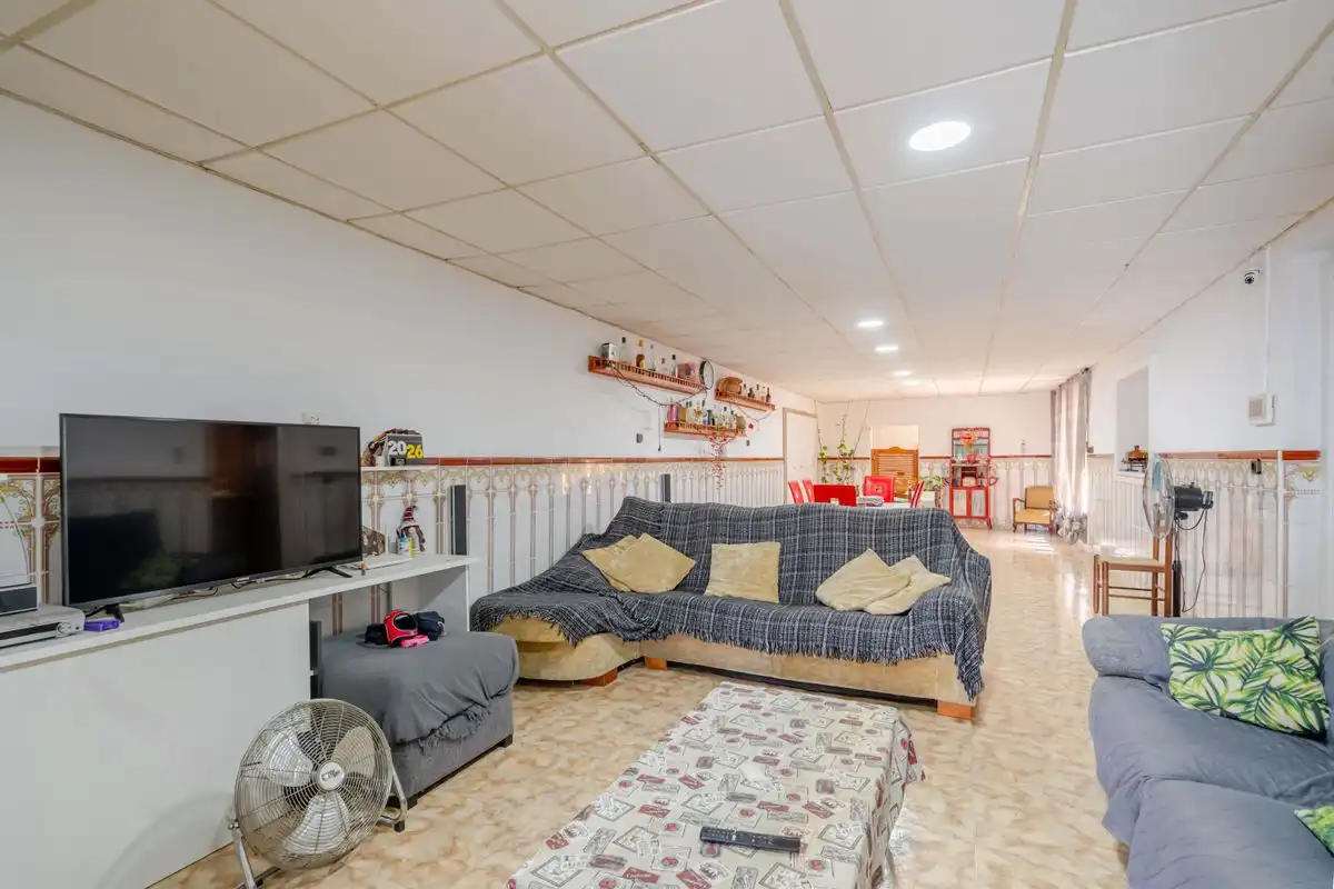 Houses for sale in Albatera  with Air Conditioner, Heating and Private garden
