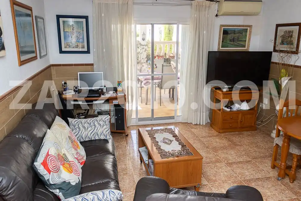 Chalet con piscina en venta en Avenida Juan Sebastián Elcano, imagen 6