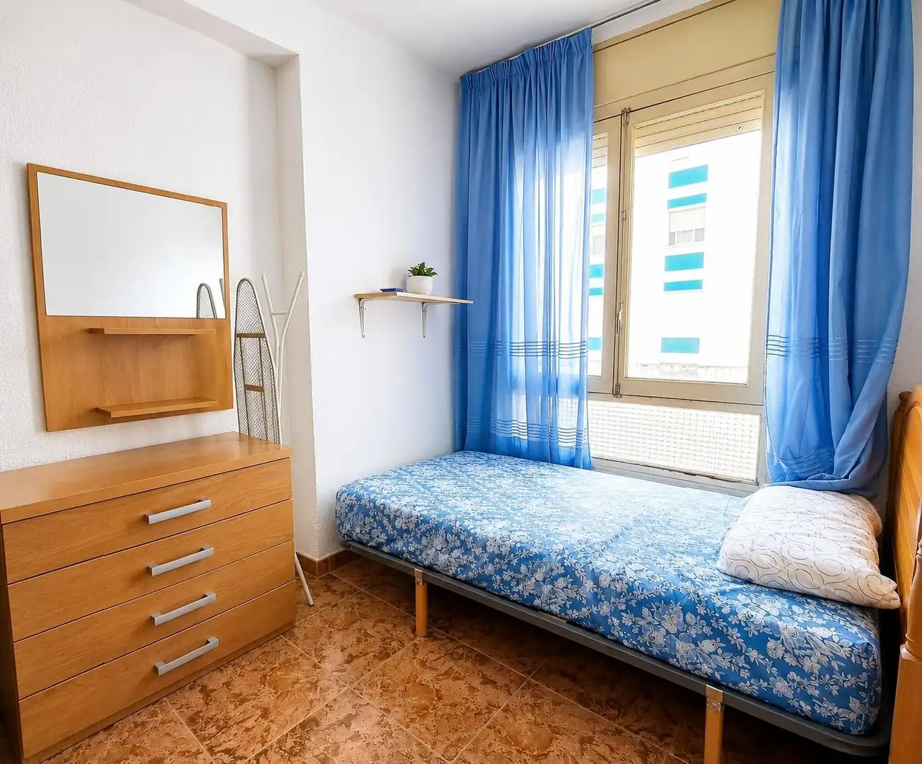 Habitación de Piso en venta en Águilas con Aire acondicionado, Calefacción y Amueblado