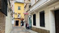 Vista exterior de Casa o xalet en venda en  Córdoba Capital amb Terrassa i Traster