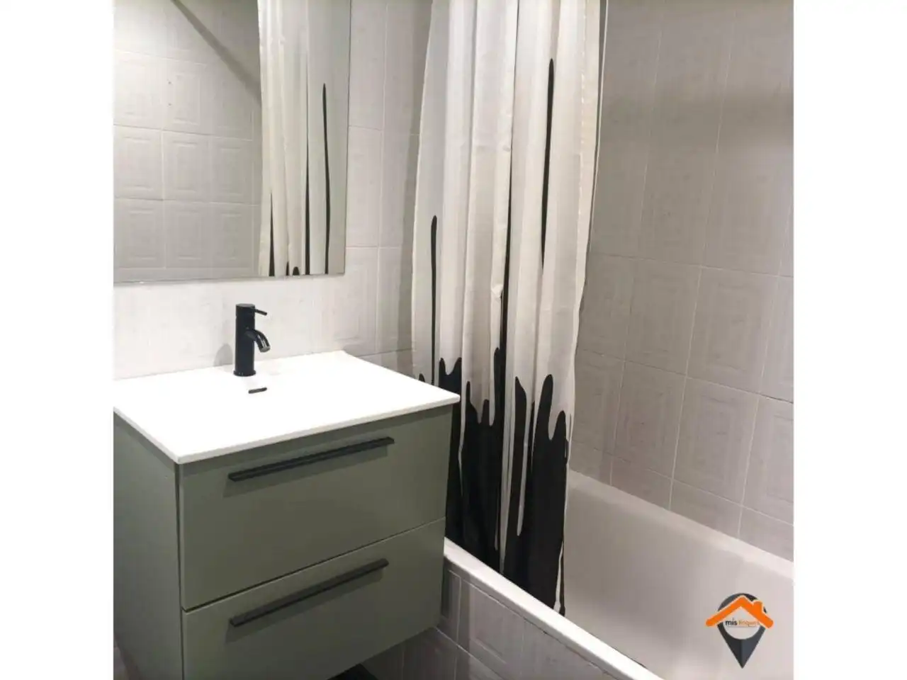 Bathroom of Flat for sale in Concòrdia - Can Rull