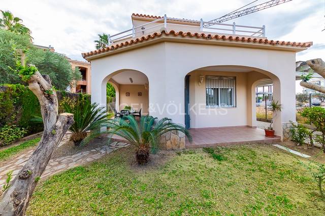 Casa-chalet en Venta en Oliva Nova