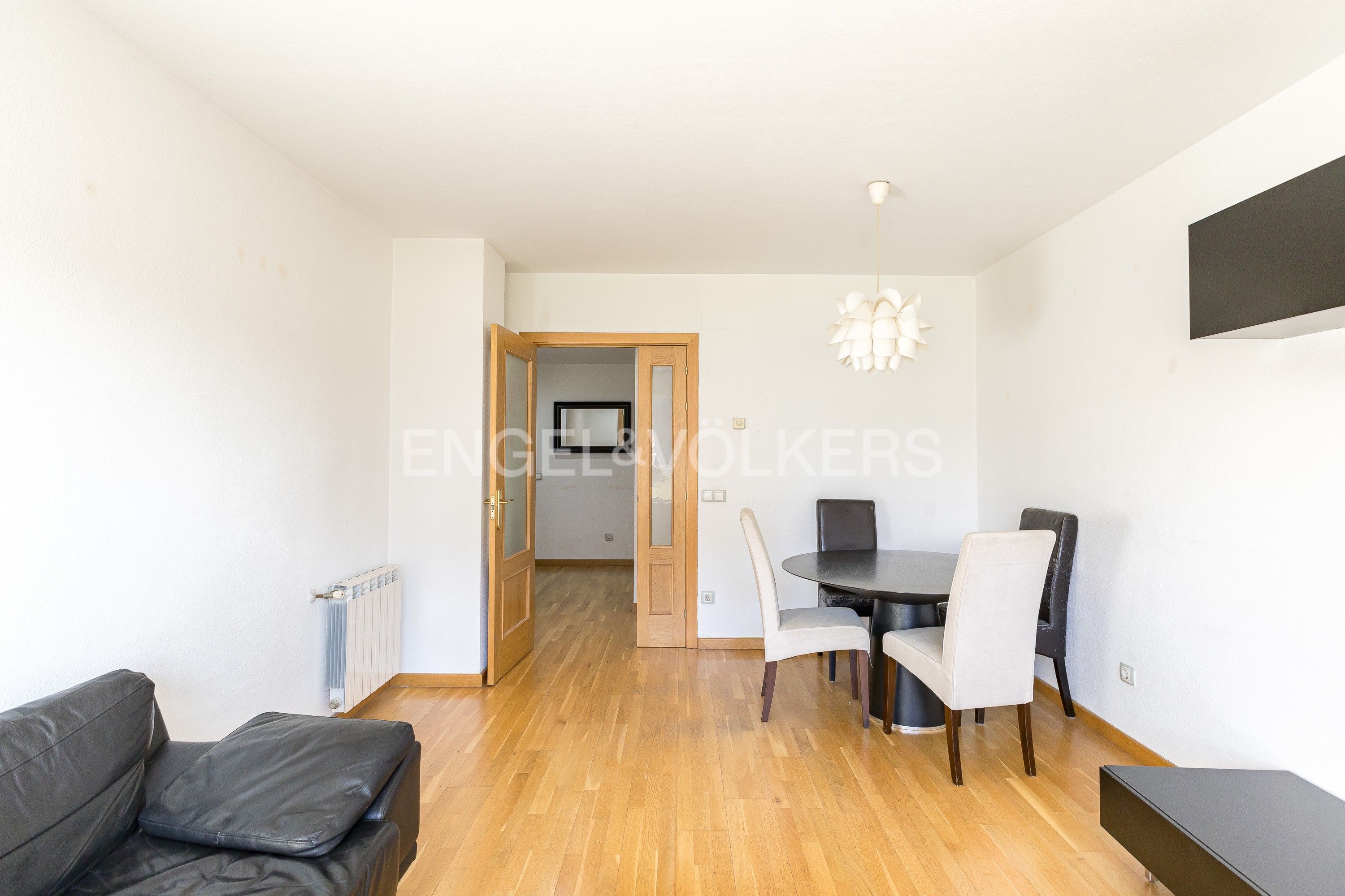 Living room of Apartment for sale in  Madrid Capital  with Air Conditioner, Heating and Swimming Pool