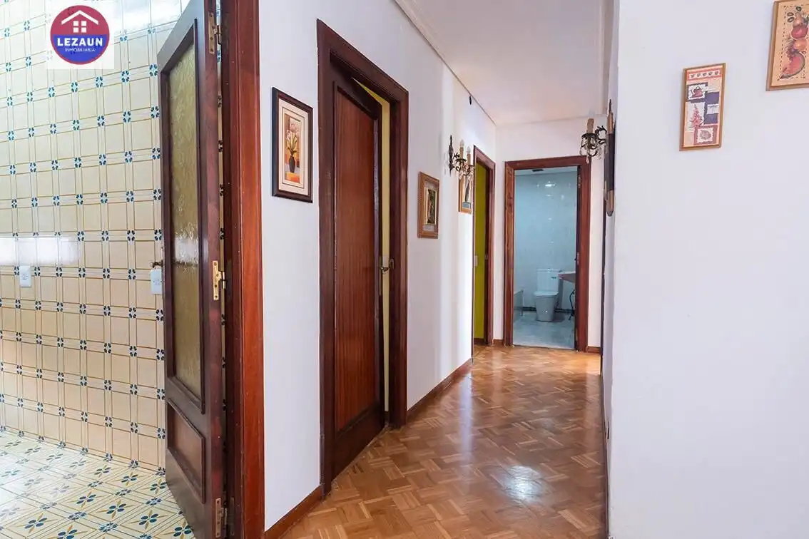 Flat for sale in Funes  with Parquet flooring, Terrace and Storage room