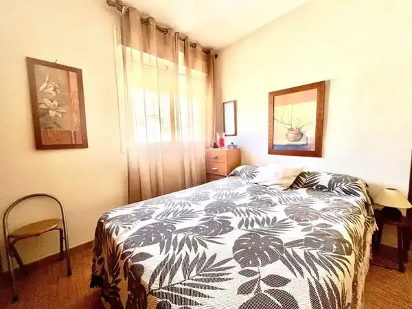 Schlafzimmer von Wohnungen zum Verkauf in Roquetas de Mar mit Klimaanlage, Heizung und Terrasse