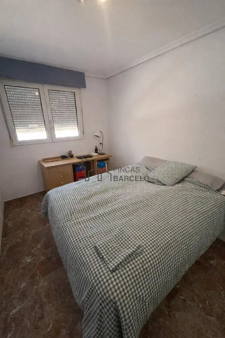Habitación de Casa adosada en venta en Zaragoza
