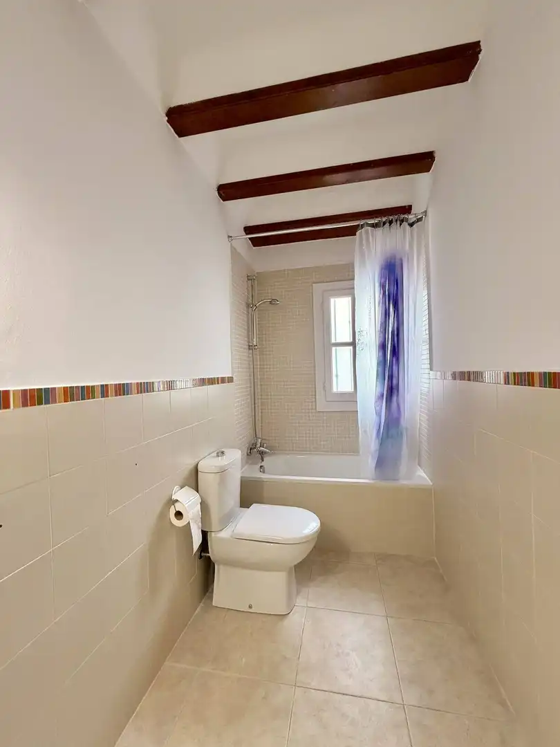 Baño de Casa adosada en venta en Marbella con Aire acondicionado, Terraza y Alarma