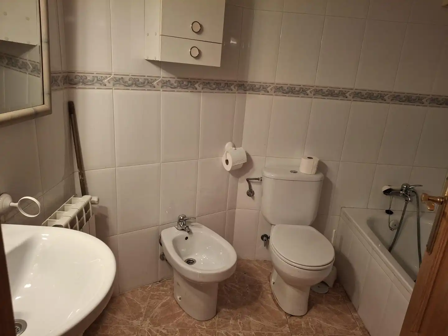 Baño de Piso en venta en Cantalejo con Calefacción