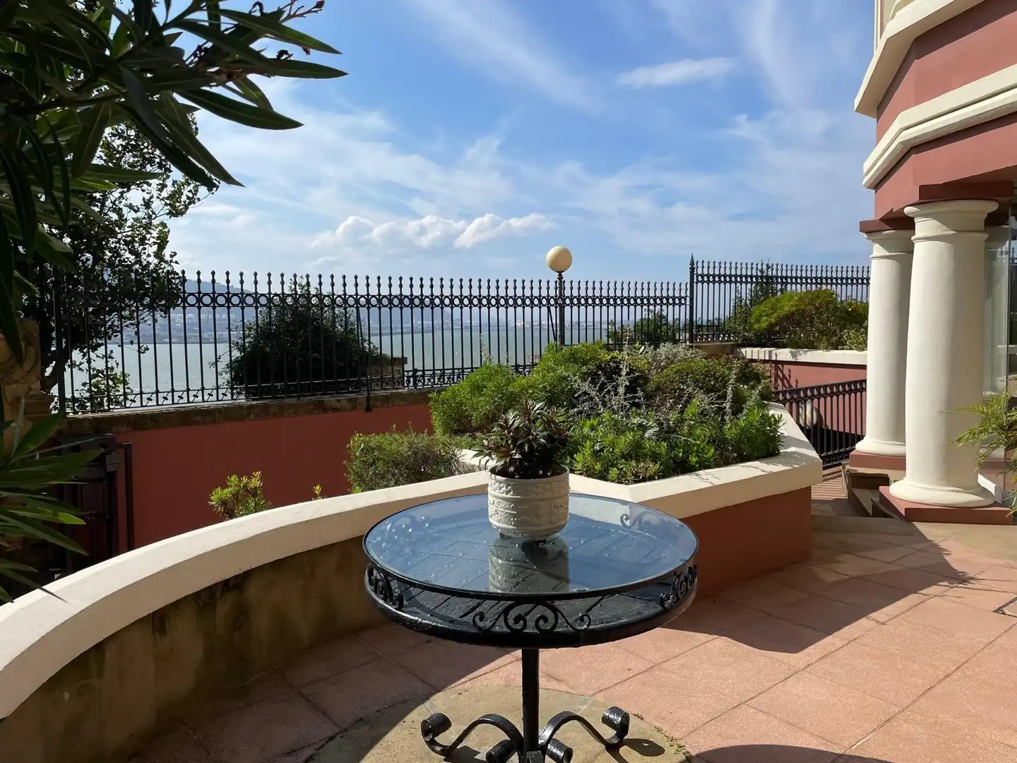 Terraza de Piso en venta en Getxo  con Calefacción, Terraza y Trastero