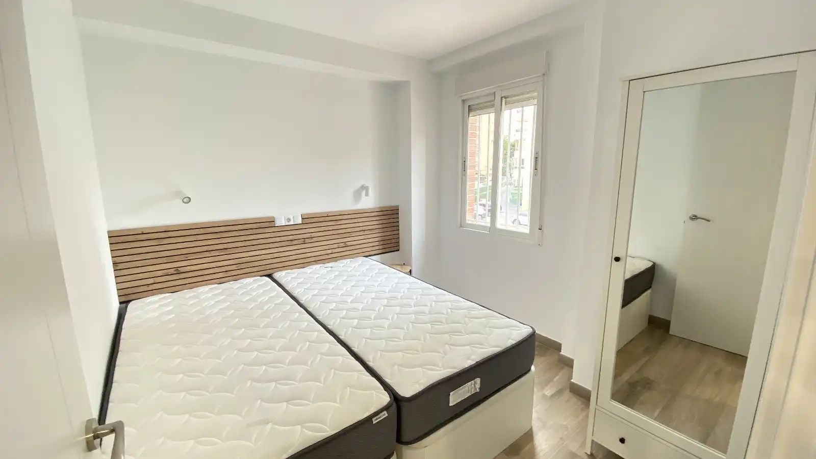 Mini appartamento con terrazza in vendita a Playa de Levante, imagen 7