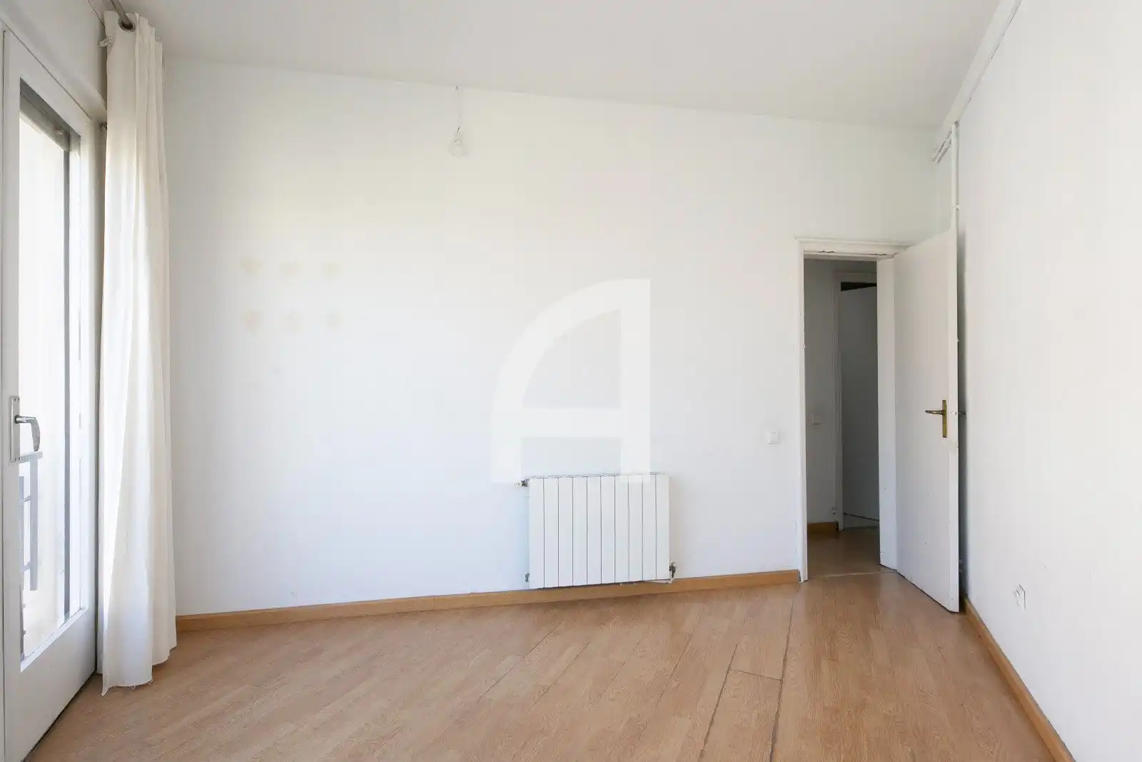 Piso con terraza en venta en Entença, imagen 9