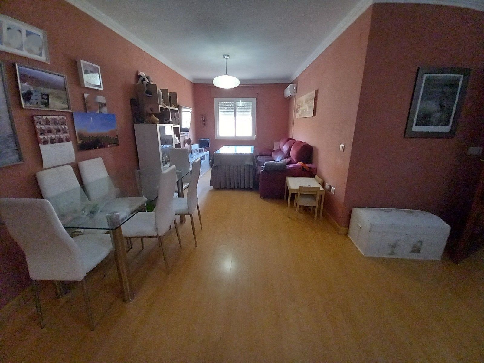 Sala d'estar de Pis en venda en Ronda amb Aire condicionat i Calefacció