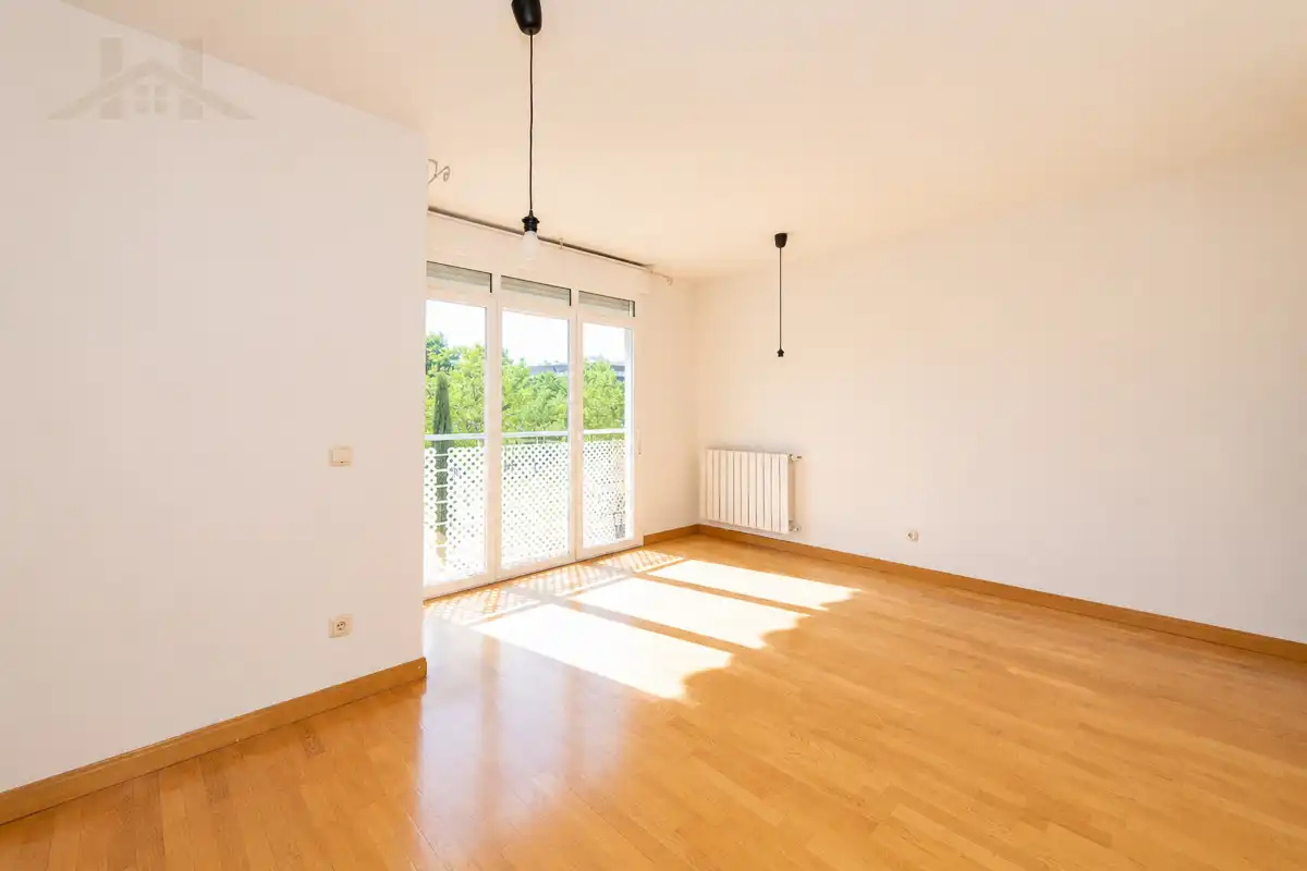 Sala d'estar de Pis en venda en Alcobendas amb Aire condicionat, Calefacció i Parquet